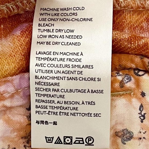 We The Free Size 2 She's a Legend Tie Dye Bermuda Denim Shorts - Picture 8 of 8